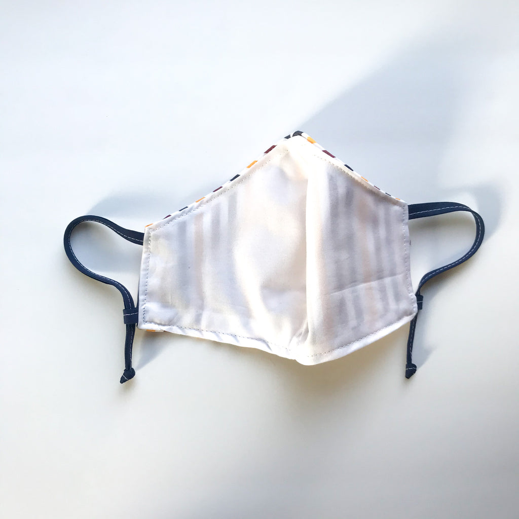 Vertical Stripe Curved Mask w/Adjustable Loops