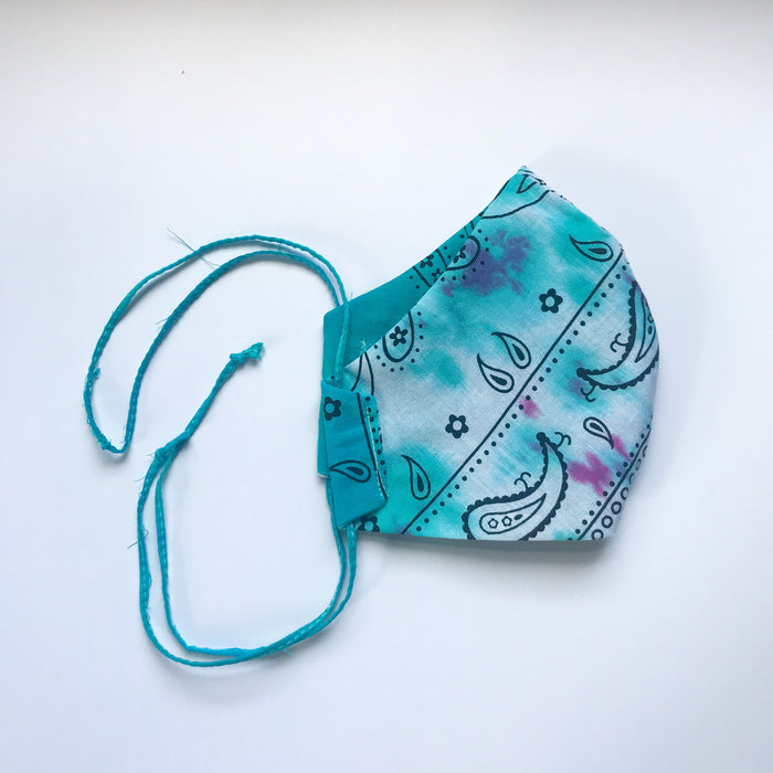 Reversible Curved Mask w/Single Tie